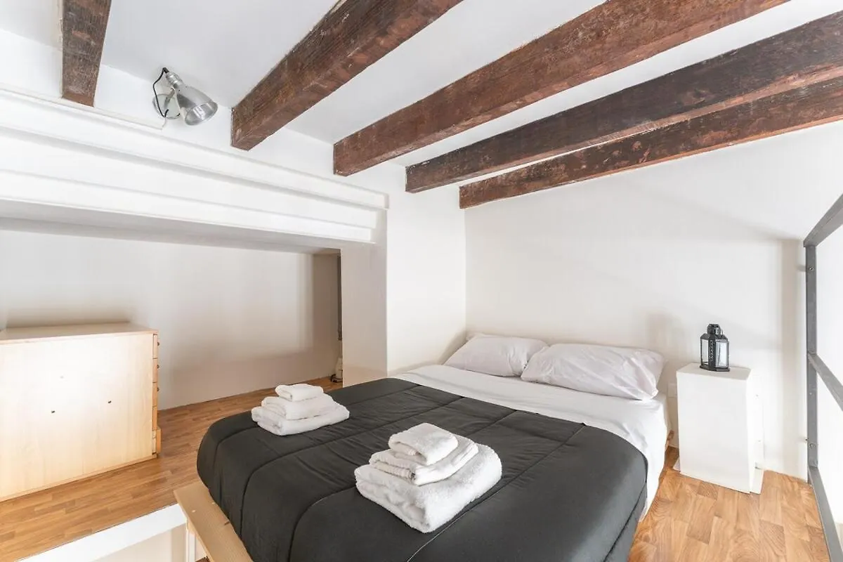 Apartamento Solution Home Porta Romana Milão Itália